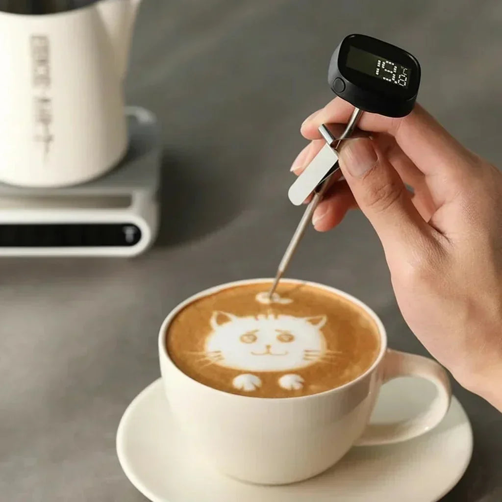 مقياس حرارة رقمي سريع القراءة CafeTemp — قياس دقيق لدرجة حرارة القهوة خلال ثوانٍ