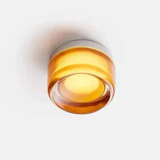 可调光现代壁灯 — 流线型铝制外壳，柔和漫射照明