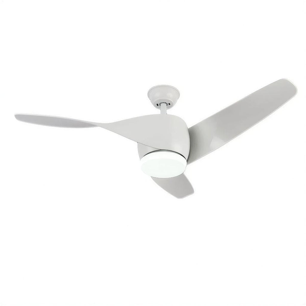 Modern fa mennyezeti ventilátor — ívelt lapátokkal, beépített világítással