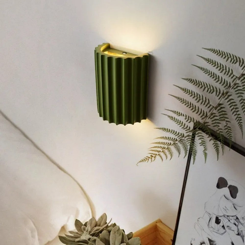 Aplique escultórico de resina con dos portalámparas G9 para iluminación de acento en dormitorio y pasillo, acabado verde, luminaria compacta de interior de 6,5 pulgadas