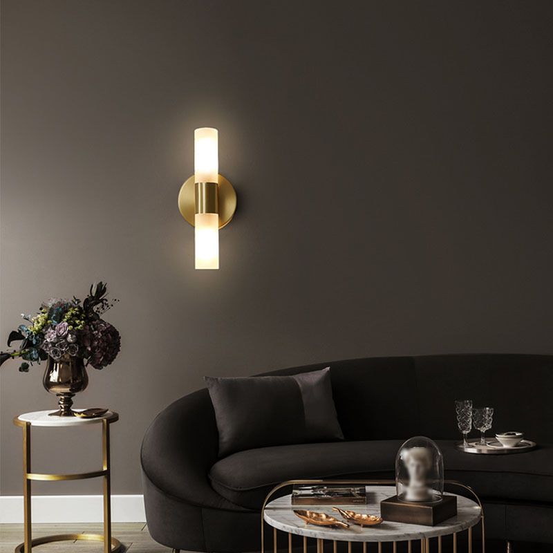 Aurelin | Moderne goldene LED-Wandleuchte mit satiniertem Glas