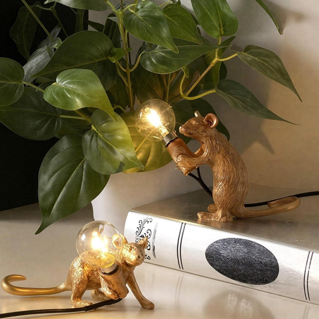 Lámpara de mesa con forma de ratón — Acento de iluminación escultórico