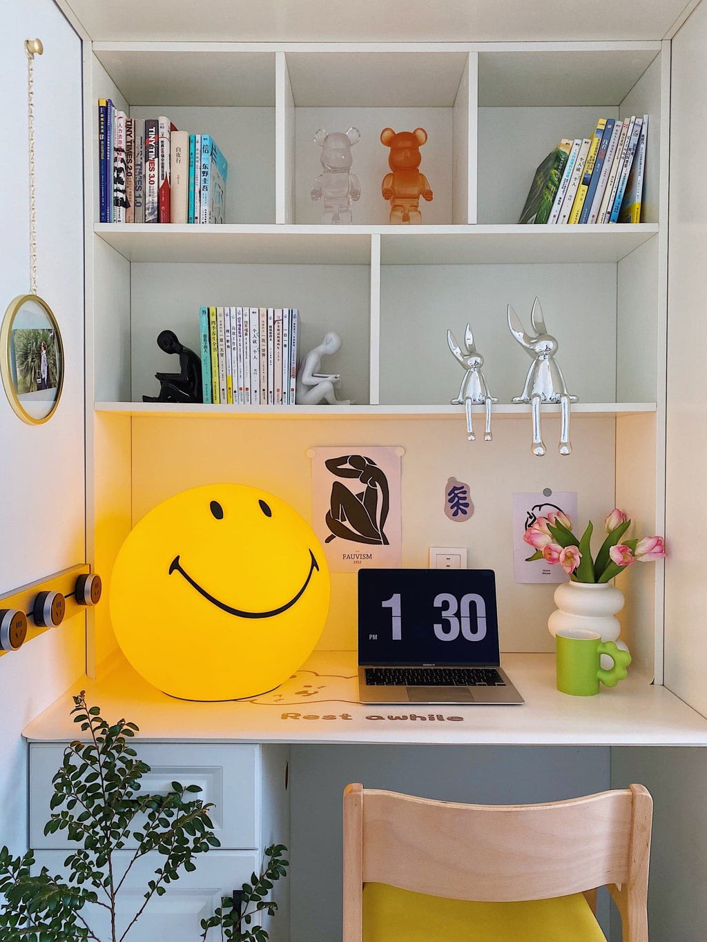 Radosna lampka nocna — polipropylenowa lampa LED 9 cali, ładowanie przez USB