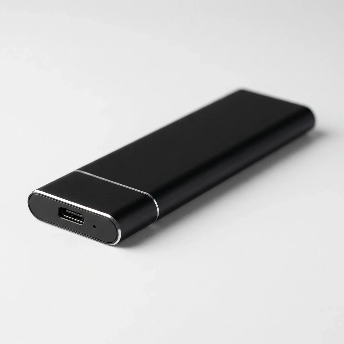 8TB-os hordozható külső merevlemez — USB 3.0, vékony fémházas biztonsági adattároló