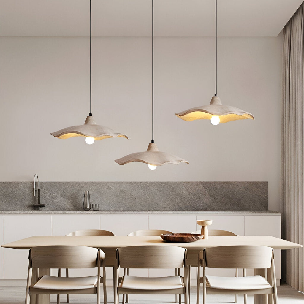 Betonnen hanglamp van 16 inch — Wabi-Sabi-bloemblaadje, geschikt voor led