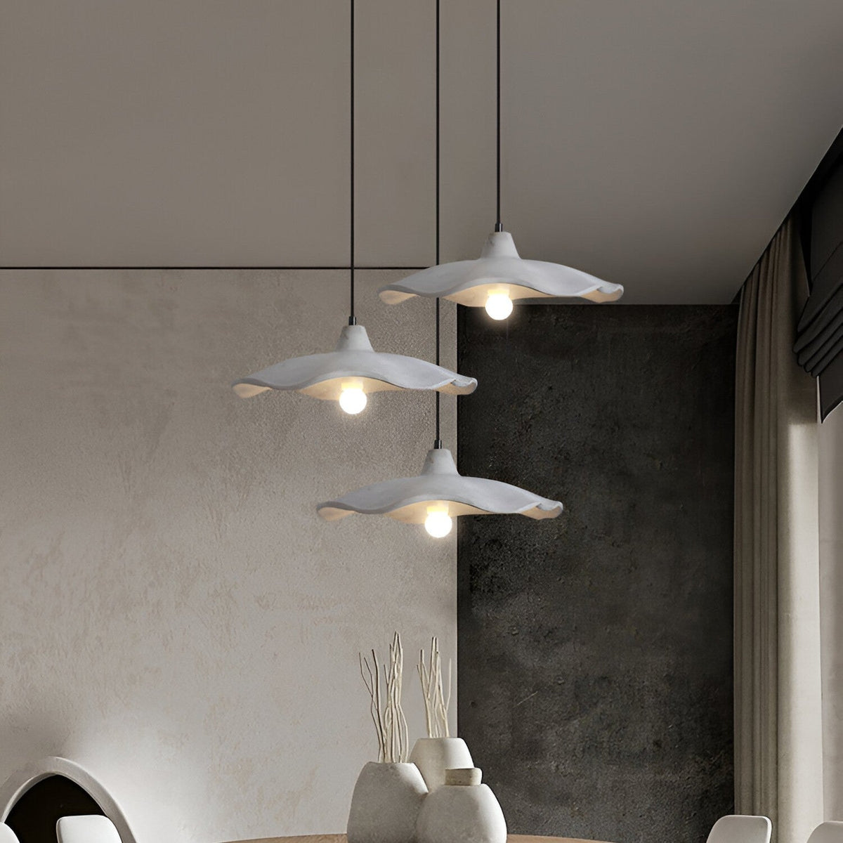 Betonnen hanglamp van 16 inch — Wabi-Sabi-bloemblaadje, geschikt voor led