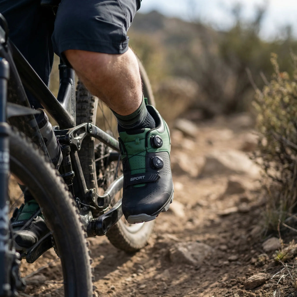 Chaussures de vélo à pédales plates à double molette - adhérence sans cale, ajustement rapide