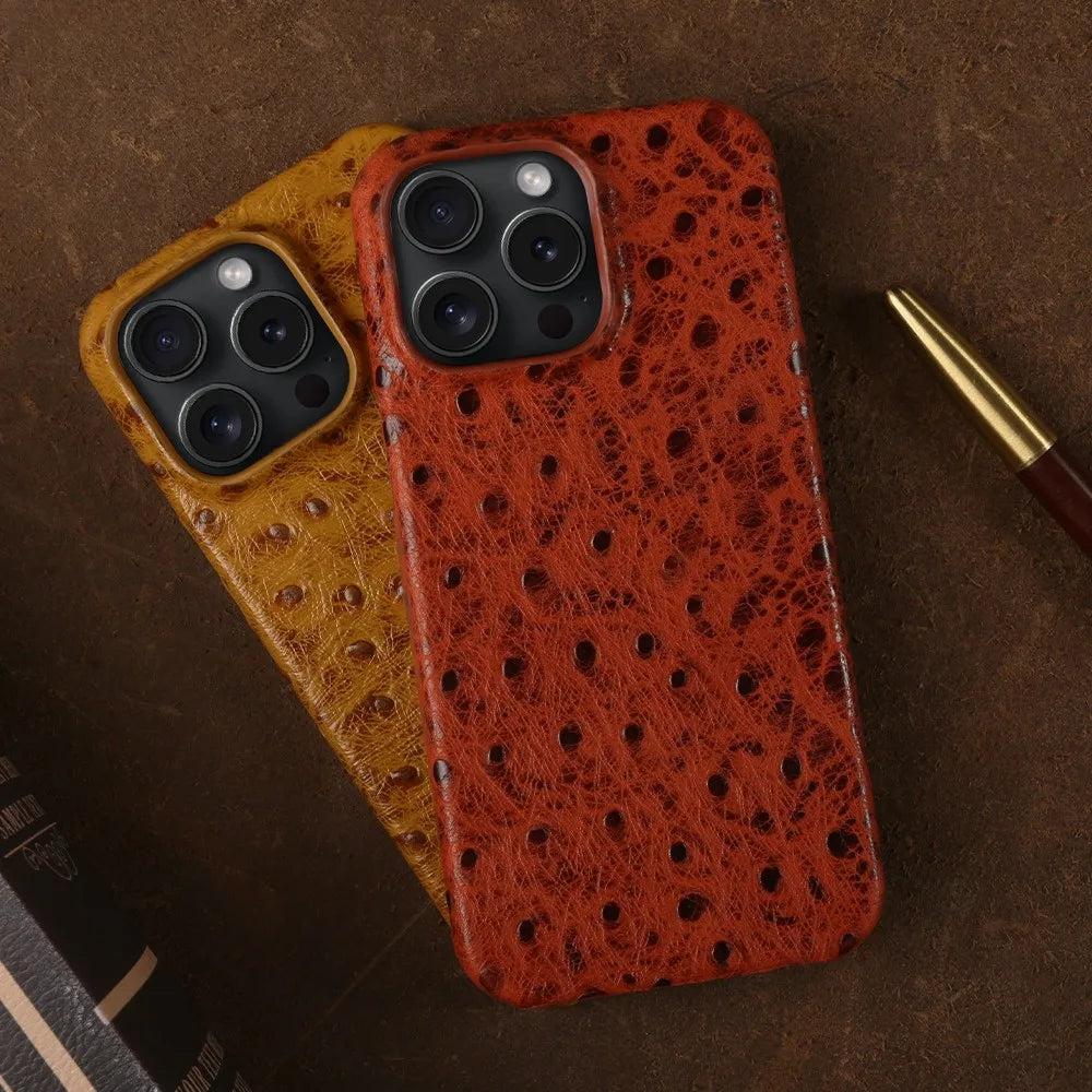 Capa de iPhone em couro genuíno de avestruz 14/15/16/17 — Proteção contra impactos