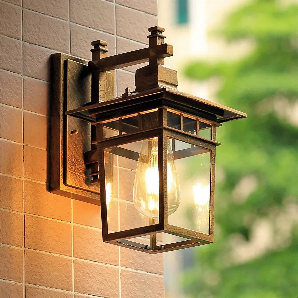 Traditionele buitenwandlantaarn — decoratieve buitenwandlamp
