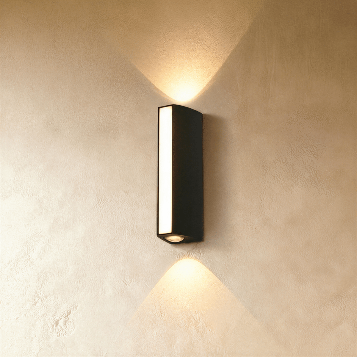 Outdoor Wall Lamp Metal IP65 Waterproof LED Black Warm Illumination | Euroselle