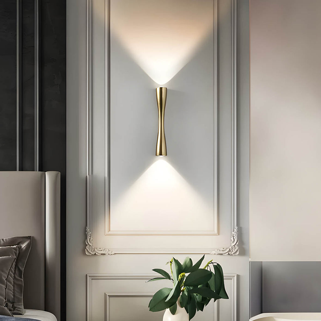 Auf- und Abwärts Wandleuchte Wandmontierte COB LED Aluminium Glas Leuchte | Euroselle