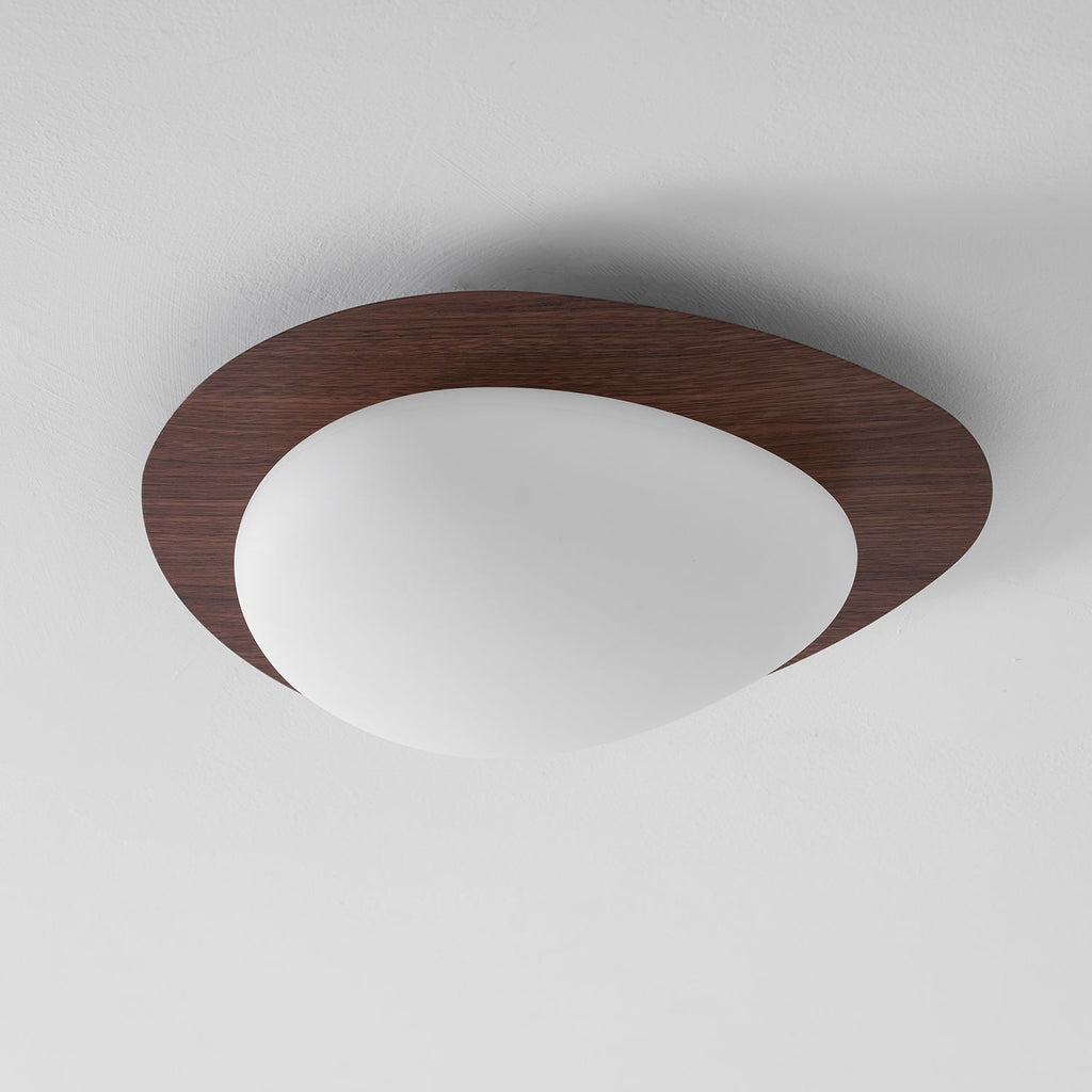 Plafoniera LED Riverstone — profilo ribassato da 8 cm, finitura effetto venatura del noce