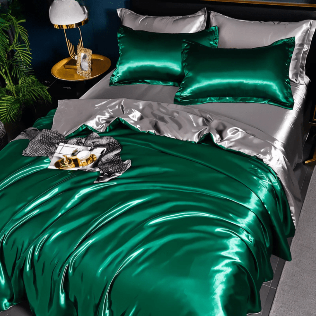 Premium silk-look bed set designed for smooth, cooling comfort and elegant year-round sleep - Euroselle