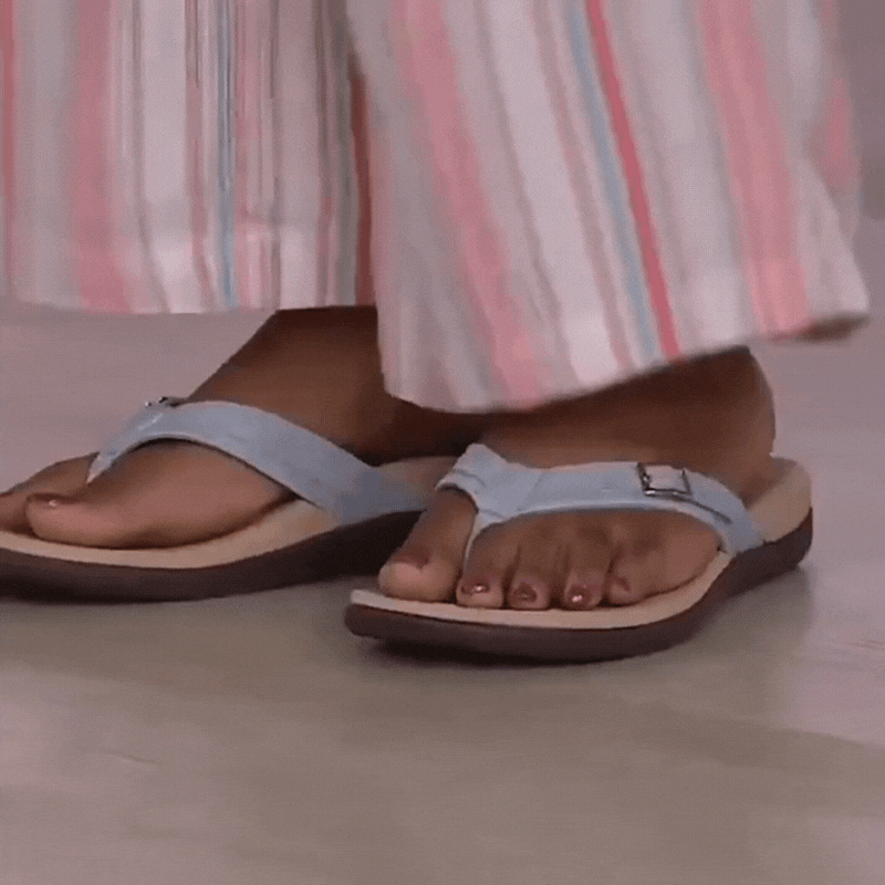 صنادل Alera لتقويم العظام — تخفيف آلام القدم ودعم وضعية الجسم