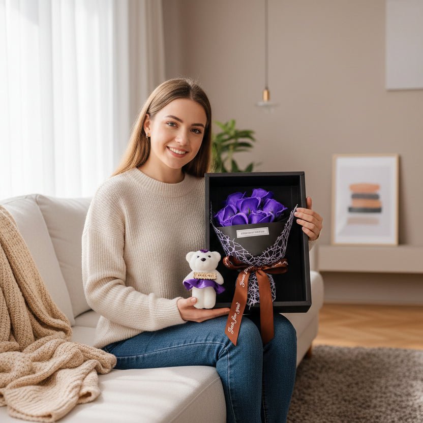 Umělá kytice růží Luxora se sedmi květy — vyvážené uspořádání stonků