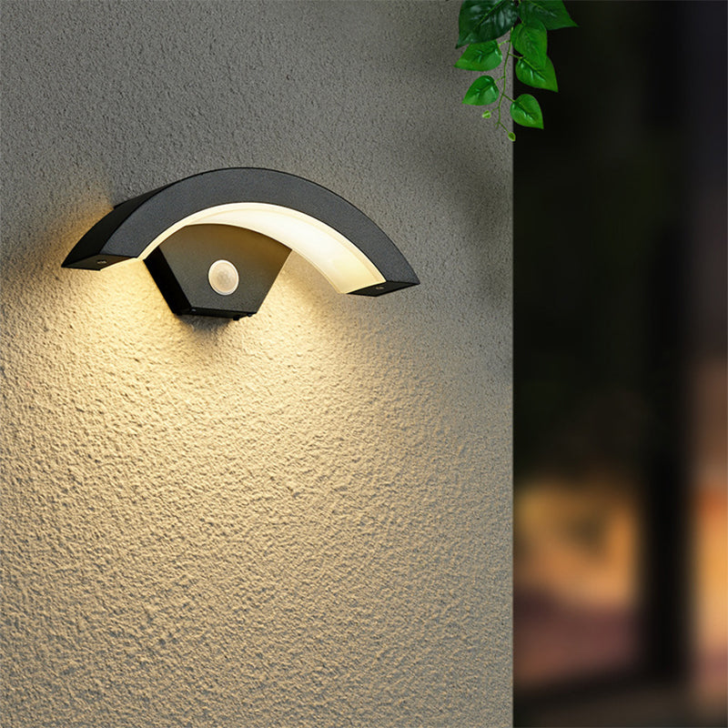 Lunara LED Außenwandleuchte mit Bewegungssensor für Garten