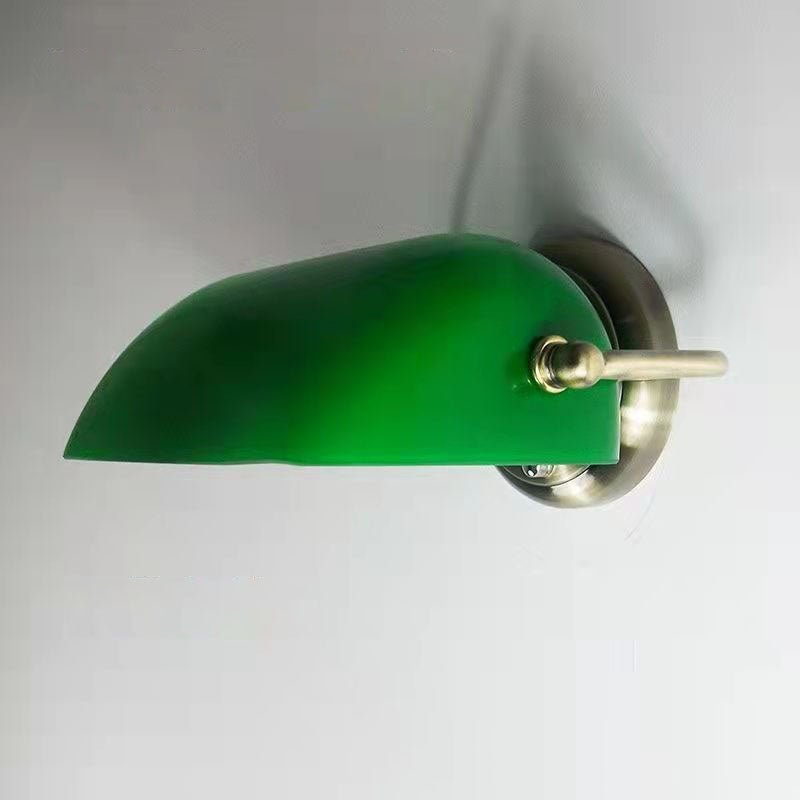 Kirrea Vintage Glas- und Eisenwandleuchte mit industriellem Charme