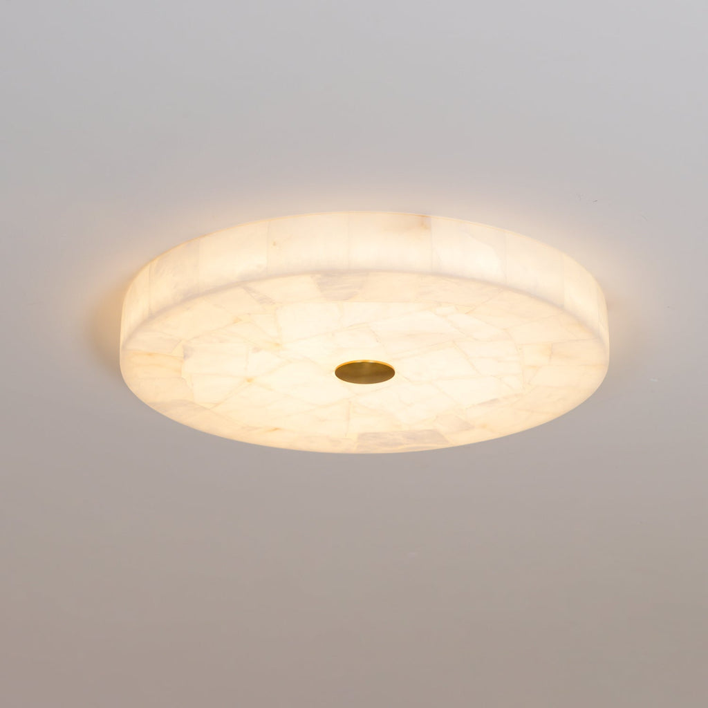 2 in LED-taklampe — alabastkuppel, gulldetalj, justerbar fargetemperatur