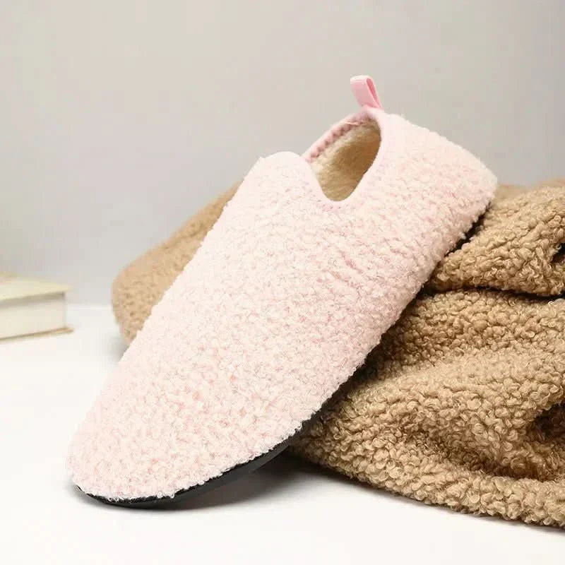 LumaSoft Unisex-Plüschpantoffeln — rutschfeste Sohlen, wolkenweich gepolstertes Innenfutter