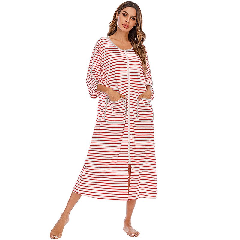 Albornoz de forro polar con capucha para mujer — Cremallera completa y bolsillos