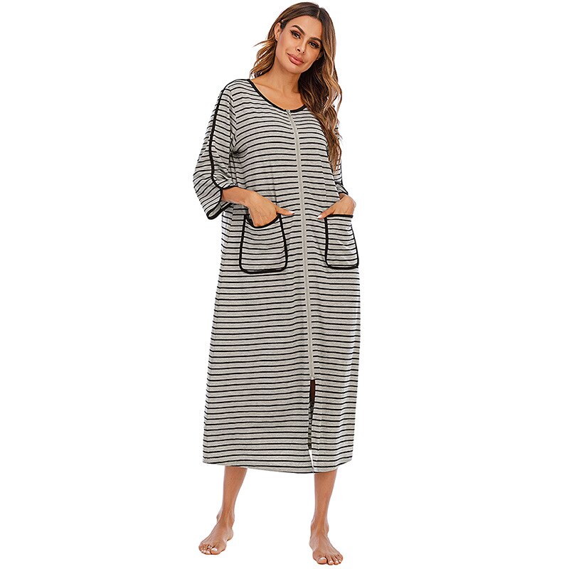 Albornoz de forro polar con capucha para mujer — Cremallera completa y bolsillos