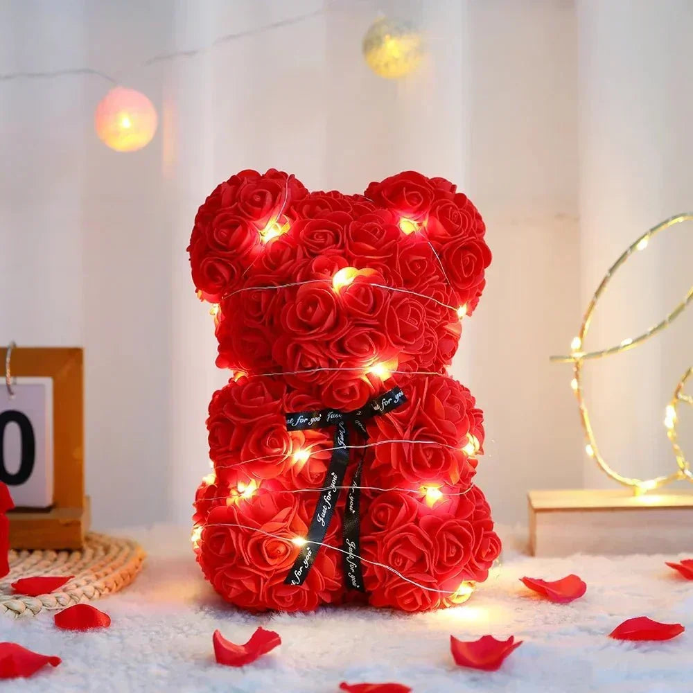 Aurora Evig Rosebamse Gavesett — 25 cm plysjbamse med lysende rose og integrerte lys