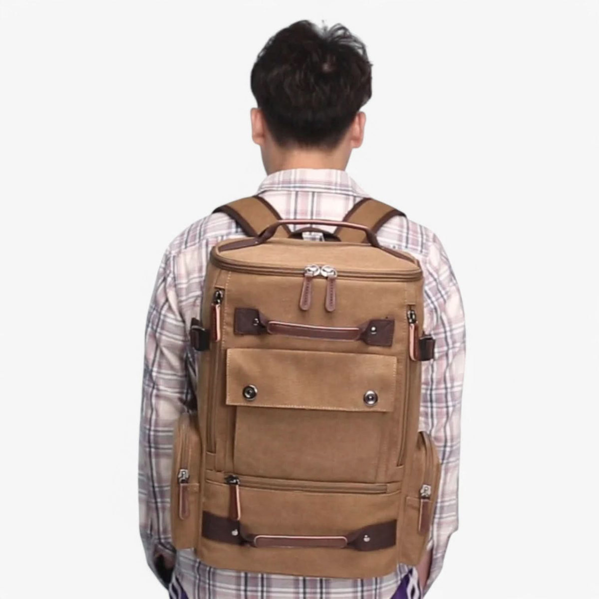 AeroTrail Laptop-Rucksack — Vintage-inspiriertes Design und praktische Tragefunktionen
