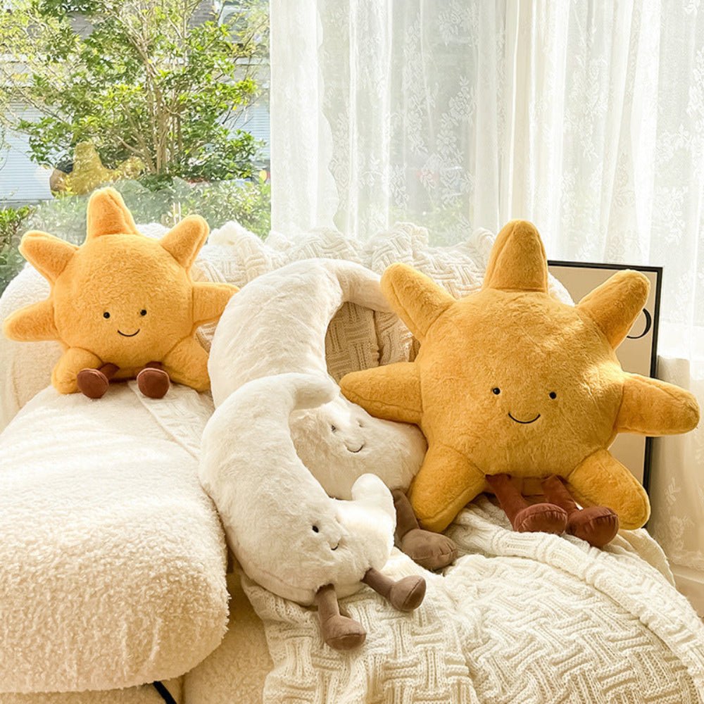 Almofadas de peluche LunaNest com formas do Sol e da Lua — Par de almofadas celestiais