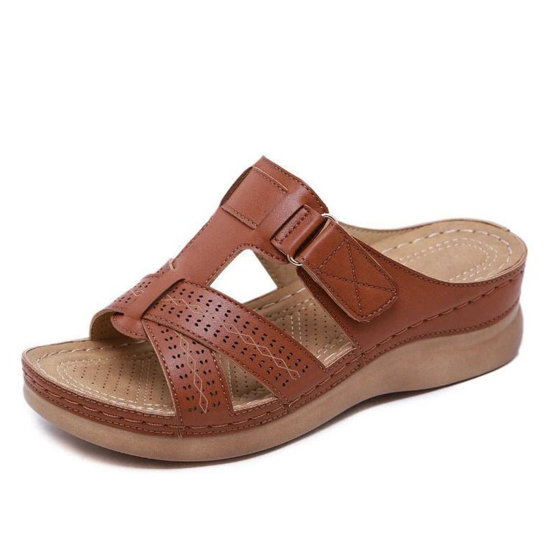 SolaraStride Stable Arch Support Wedge — Timeless Silhouette