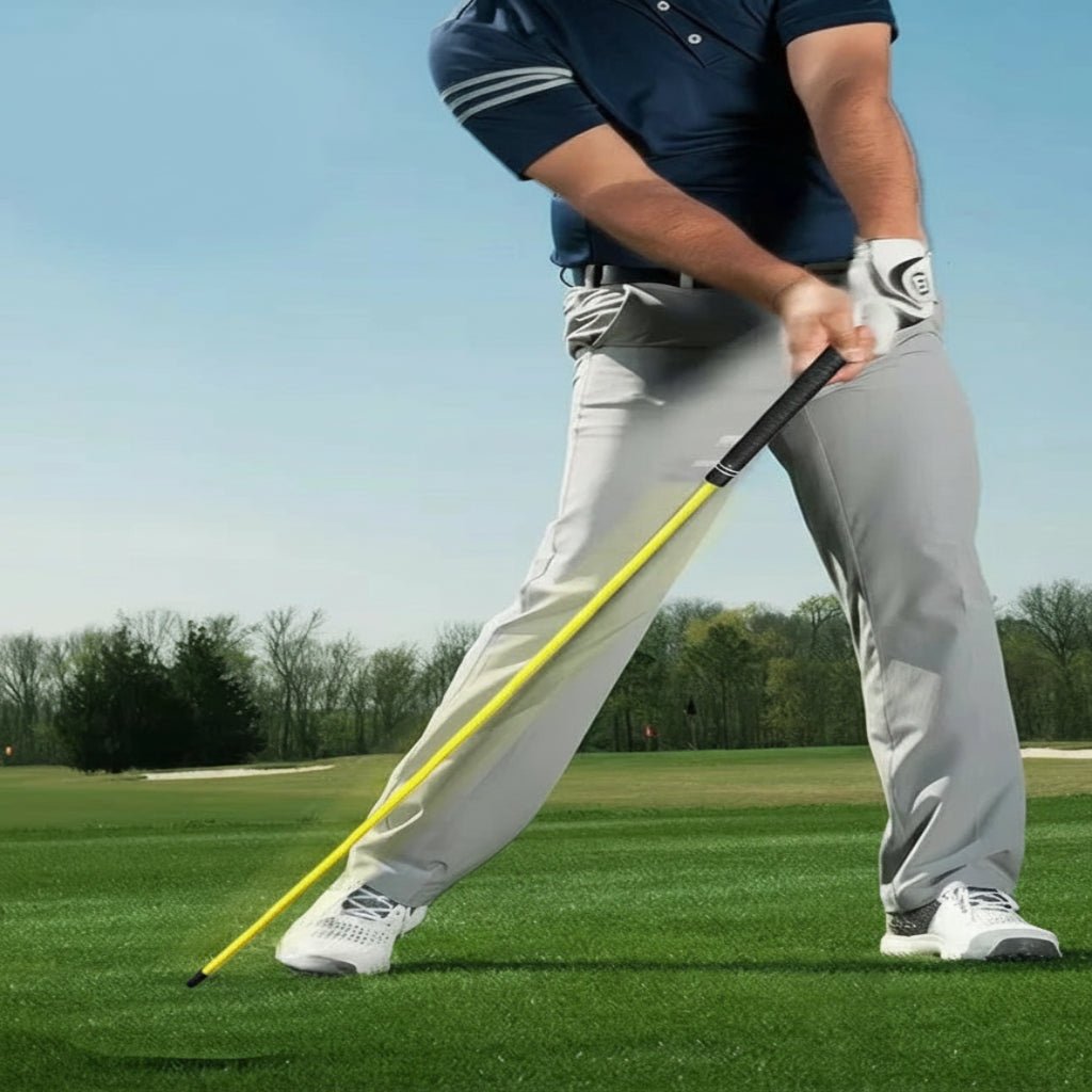 Allenatore compatto per lo swing nel golf PulseSwing - Allineamento preciso di mani e corpo