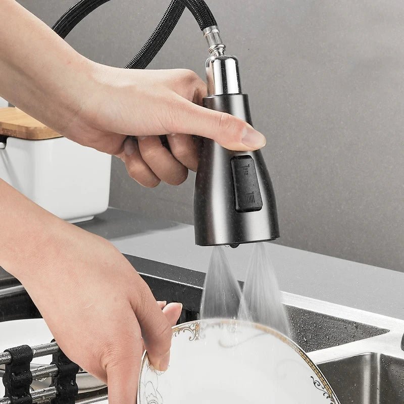 AeroFlow kuchyňská baterie s výsuvnou sprškou — otočení o 360 stupňů, flexibilní sprchová hadice