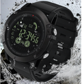 Oövervinnelig T Watch – Robust smartklocka i militär stil