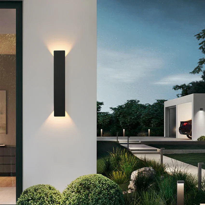 Kirrea Schlanke Außen-LED-Wandleuchte | Moderne Up- und Down-Wandlampe
