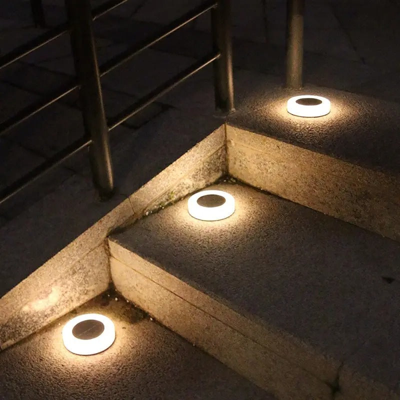 Solar Garden Lights - Elegant Solar Outdoor Illumination for Your Garden | Euroselle