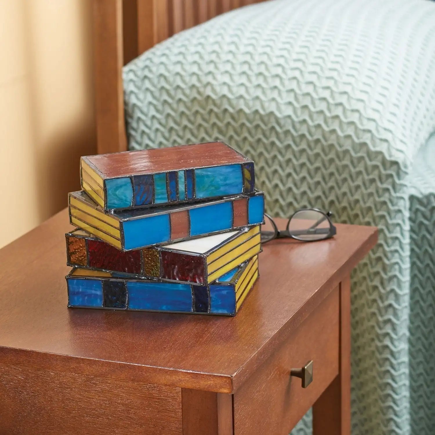GlassNovel - Stained Glass Book Lamp