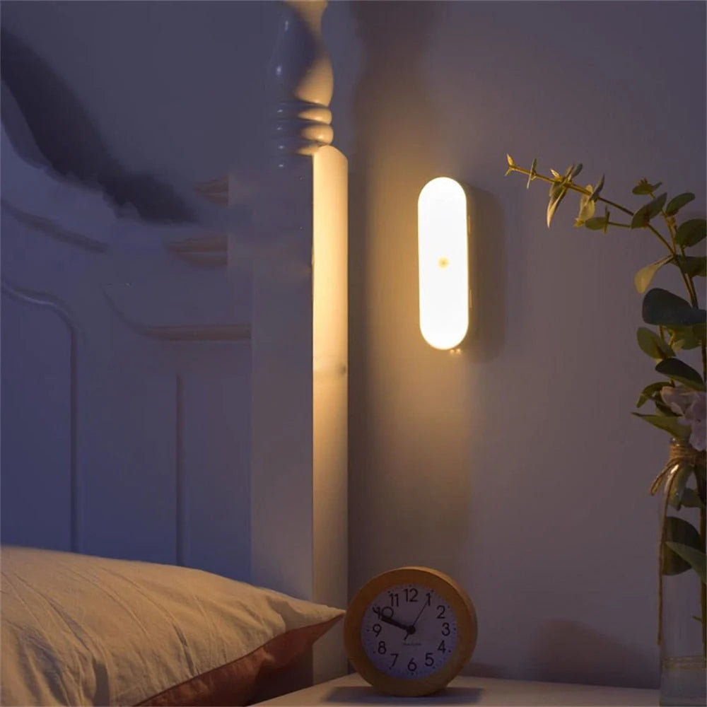 LumaStick LED USB wiederaufladbare Wandleuchte mit Bewegungssensor