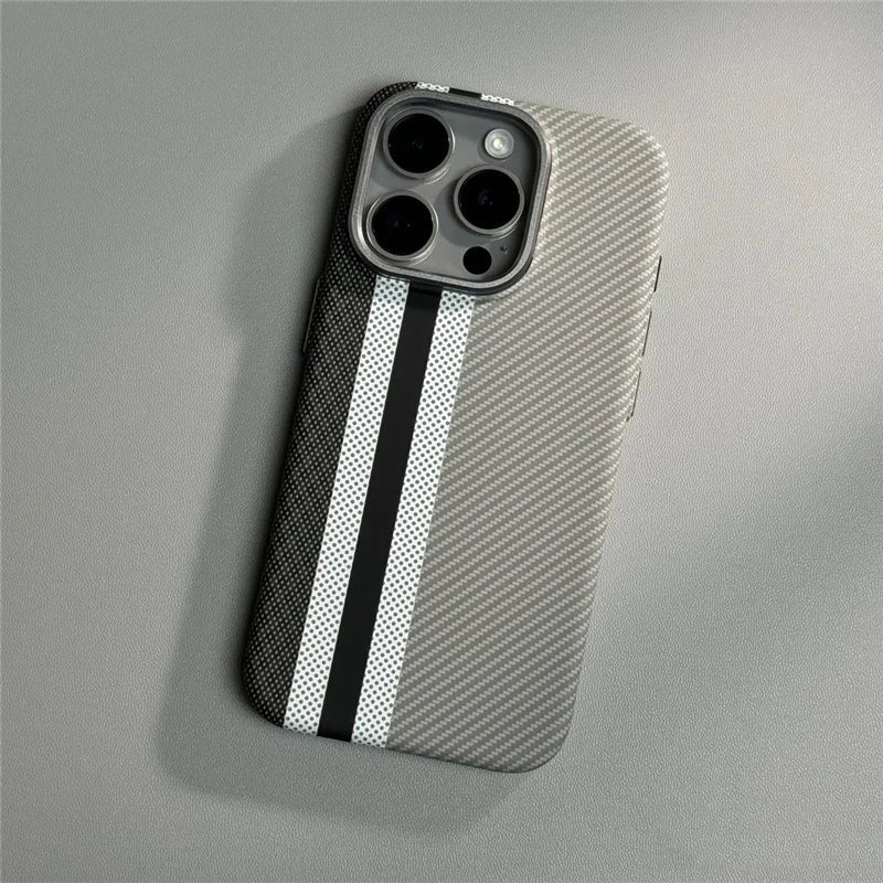 Etui z włókna węglowego o fakturze, amortyzujące wstrząsy, do iPhone’a 12-17