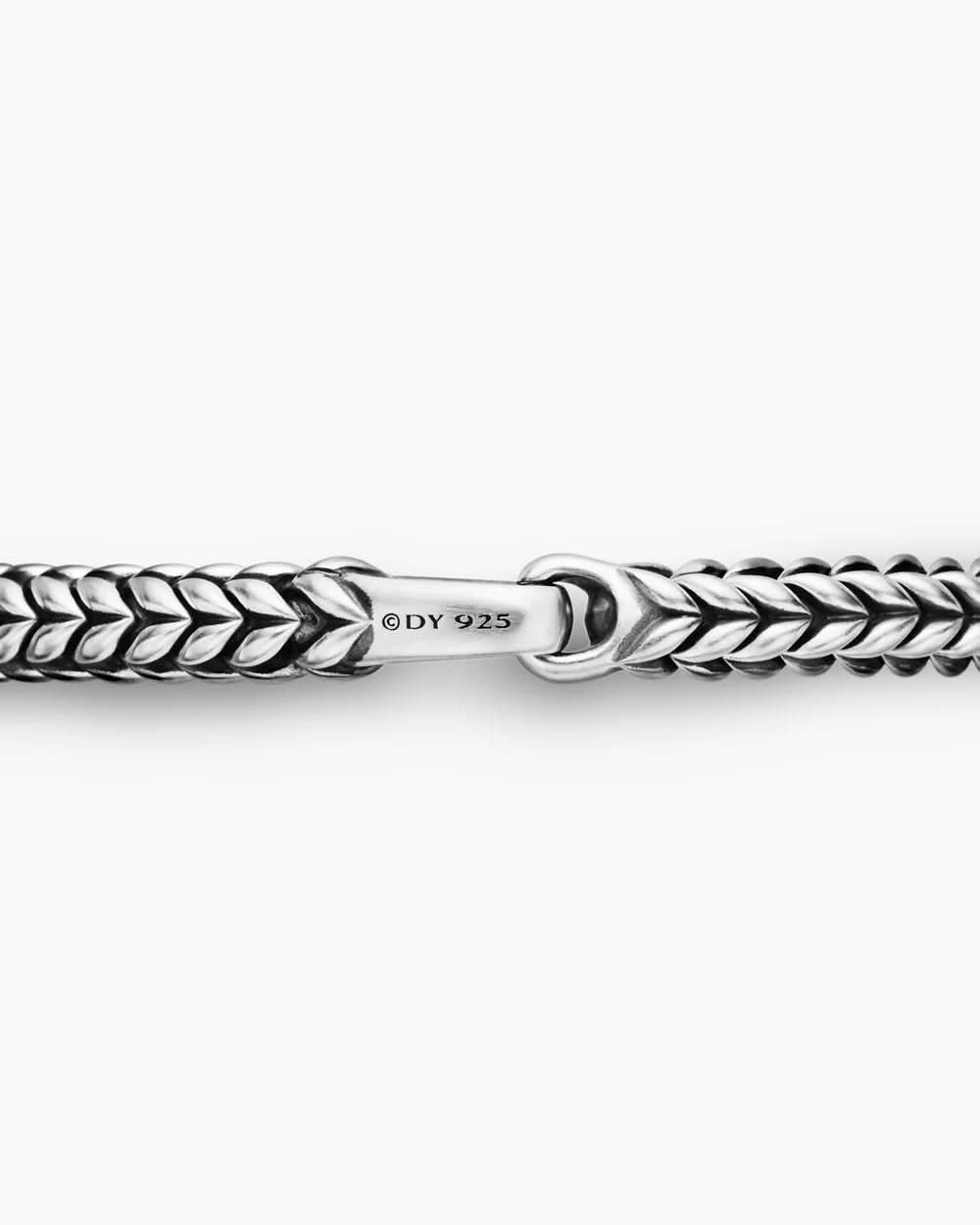Bracelet AureonLink en acier inoxydable tressé — étanche, design à maillons en chevrons
