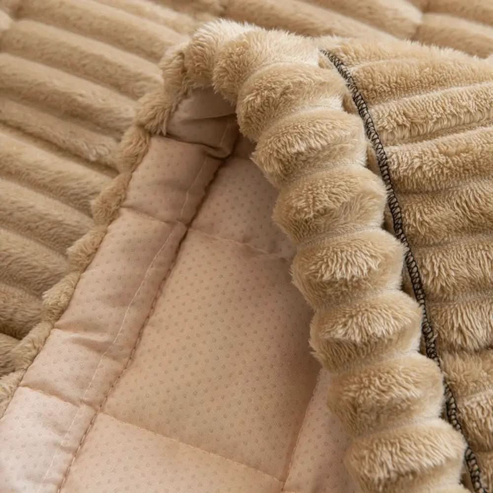 Funda de sofá de felpa CozyCharm — Manta decorativa elegante para sofá