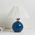 Antique Pleated - Vintage table lamp with pleats