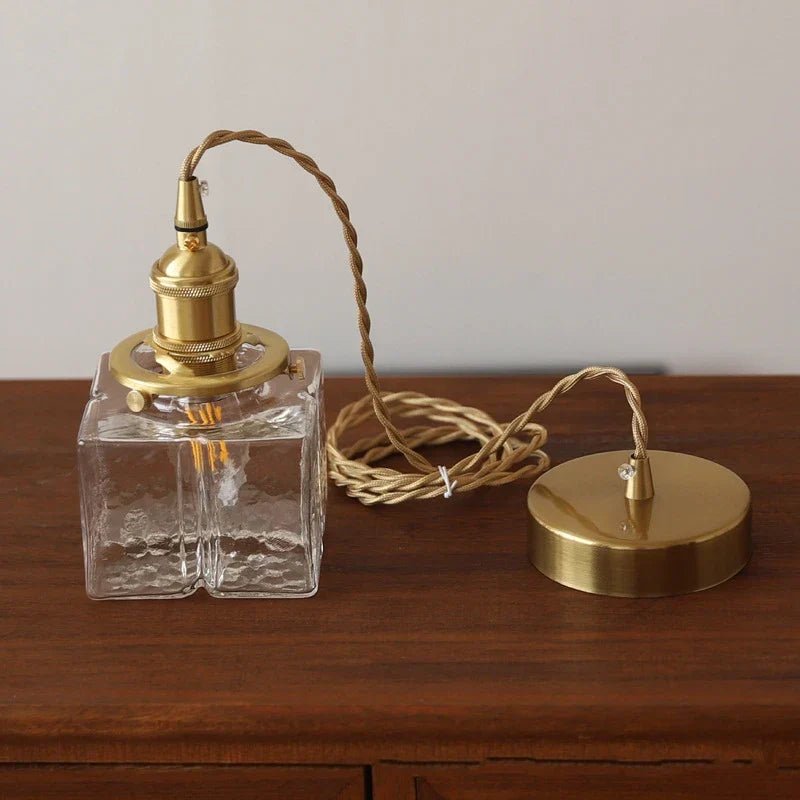 Marcelli vintageglaspendel med koppartrim | Elegant köksbelysning för moderna interiörer