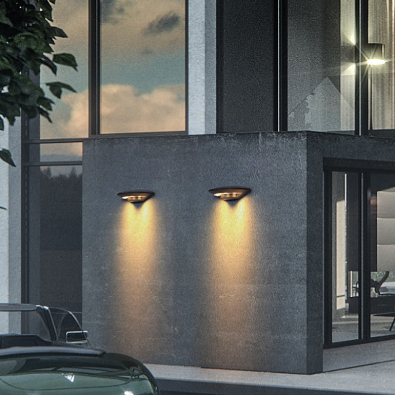 Wall Lamp, Aluminum Construction, 4W LED, 220V Voltage | Euroselle