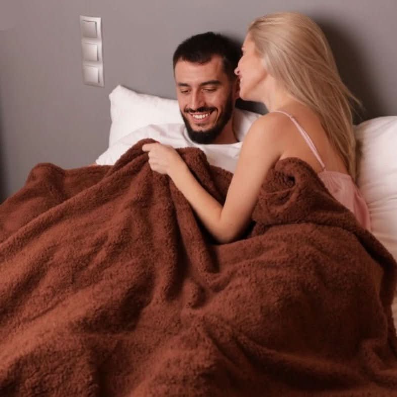 HydraGuard vedenpitävä peitto — nestesuoja, tahrankestävä, helppohoitoinen