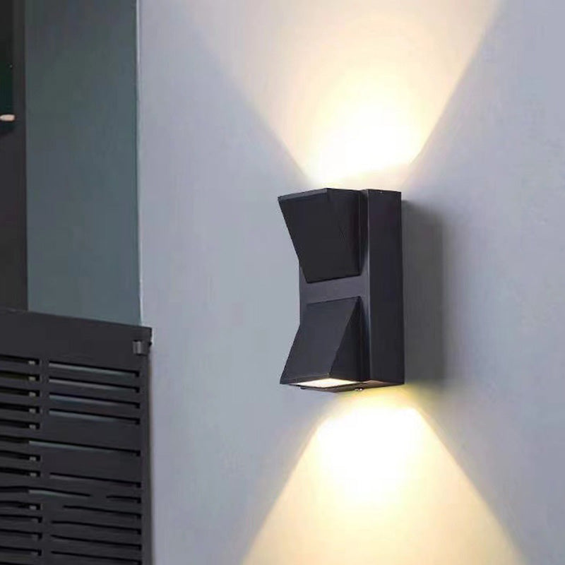 Waterproof Aluminum LED Outdoor Wall Lamp – Modern Exterior Wall Light for Garden and Patio, IP65 Rated, Energy Efficient | Euroselle