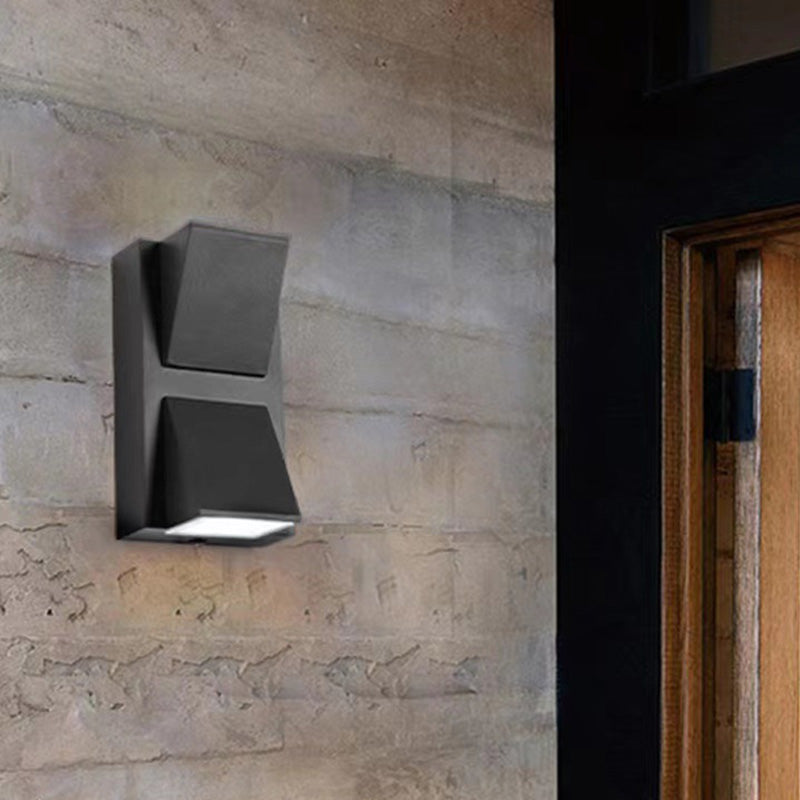 Waterproof Aluminum LED Outdoor Wall Lamp – Modern Exterior Wall Light for Garden and Patio, IP65 Rated, Energy Efficient | Euroselle