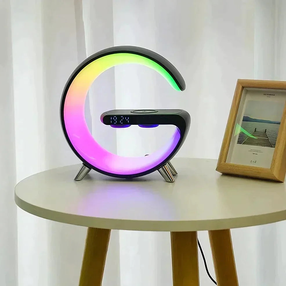 Budík s funkcí simulace východu slunce — RGB světlo, Bluetooth reproduktor, bezdrátové nabíjení