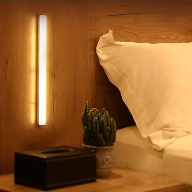 Wireless LED motion sensor light with flexible sizing and USB/AAA power for automatic, energy-efficient indoor illumination - Euroselle