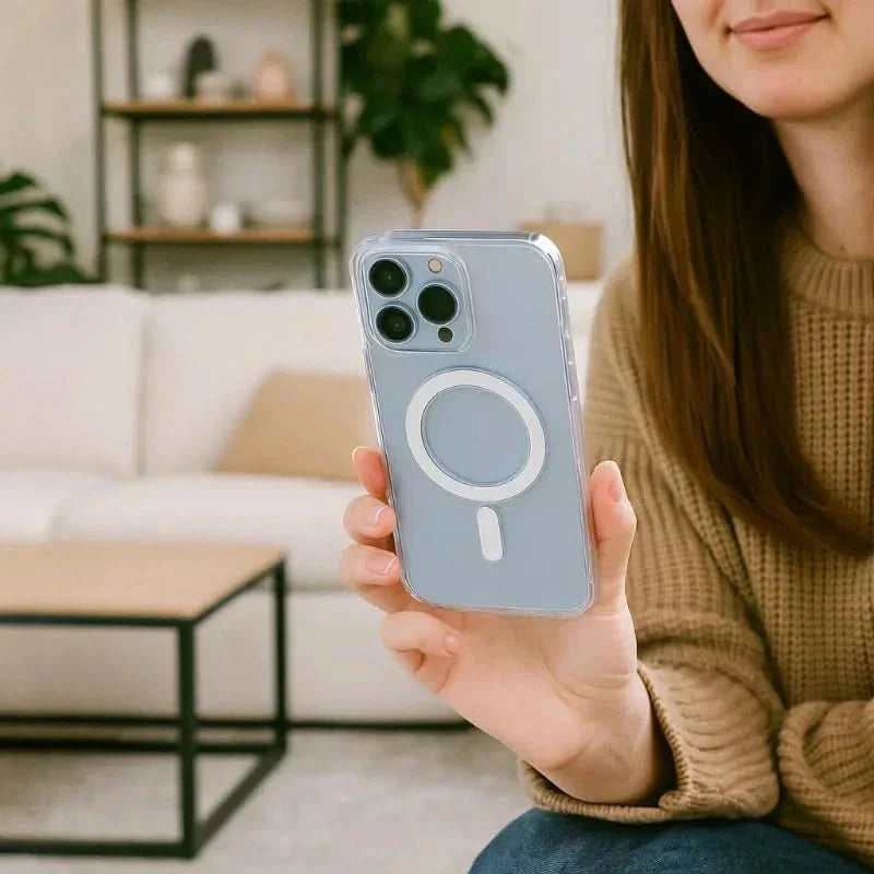 غطاء iPhone 11–17 الشفاف AeroShield — ظهر MagSafe متكامل بسلاسة