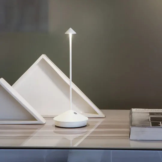 Ładowalna aluminiowa lampa LED oświetlająca, 12 in, 185 lumenów, 2700K