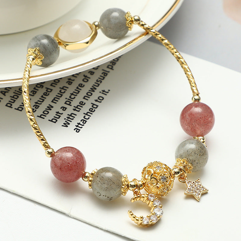 Pulsera de cuentas de labradorita y cuarzo fresa — dije de luna y estrella